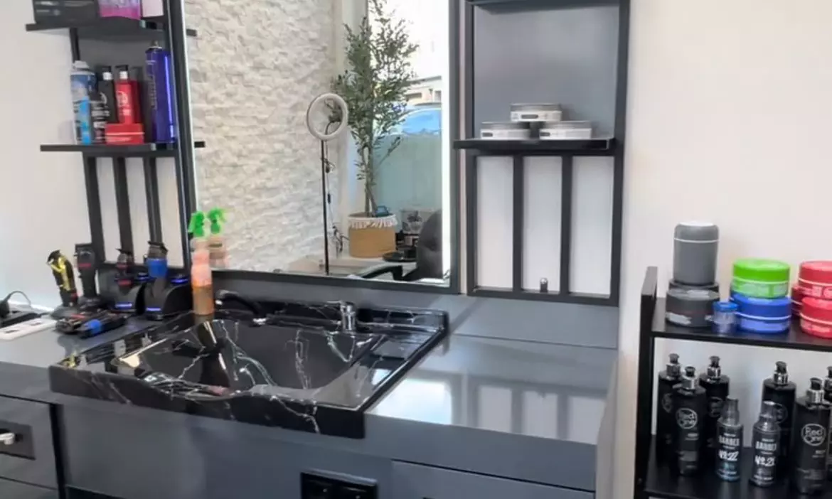 Waschen, Schneiden, Föhnen oder Trockenhaarschnitt für 1 Person