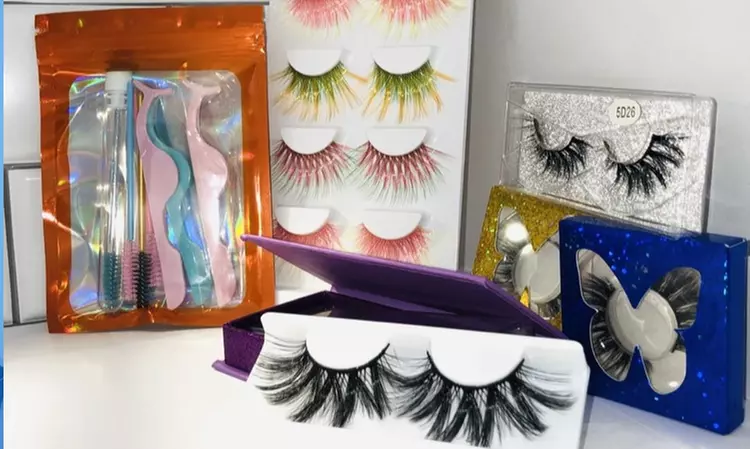 Up to 50% Off on Makeup / Beauty Products Store at Saucywinks - Primary Image