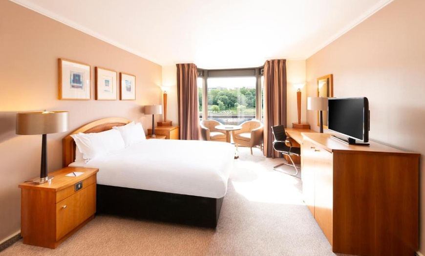 Image 10: Newcastle: 4* Standard Room Stay with Breakfast