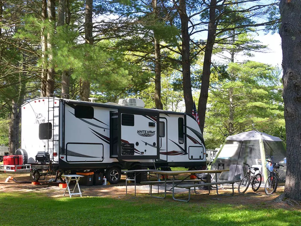 Rental of 32-Foot Bunkhouse Travel Trailer from Escape Boat and RV Rentals (Up to 13% Off) - Primary Image