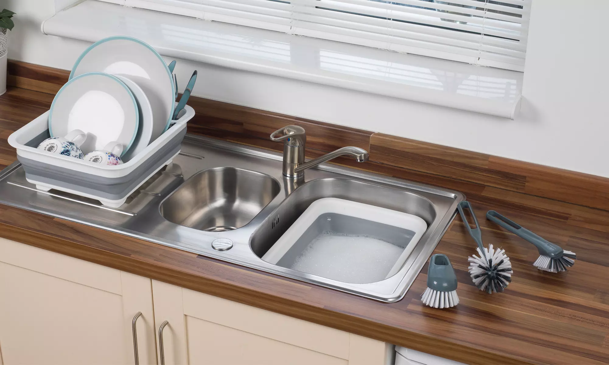 Ensemble pour vaisselle pliable Beldray - Primary Image