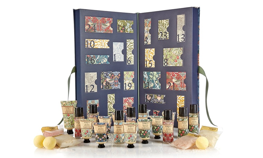 Image 2: Morris & Co Beauty Advent Calendar
