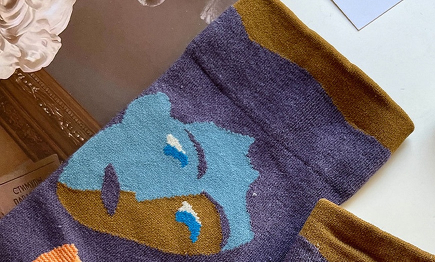 Image 18: Four Pairs Monet-Inspired Women Novelty Crew Socks