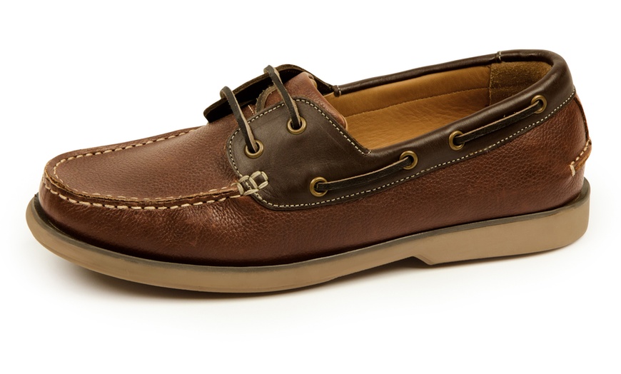 Image 4: Classic Deck Shoes