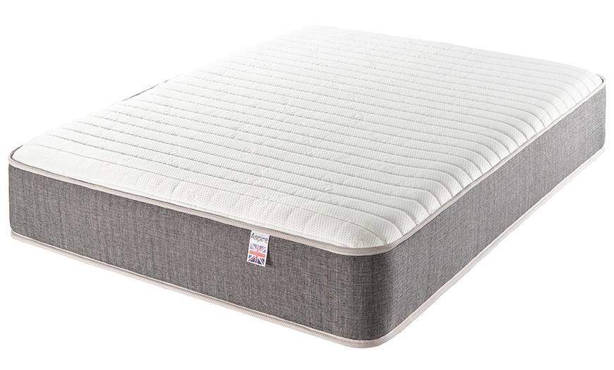 Image 4: Pocket+ 3000 Memory Cooler Hybrid Mattress