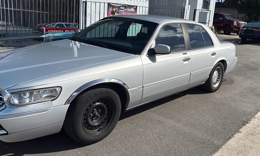 Image 4: Window Tint Removal for Your Car 5 windows or Two Front Windows