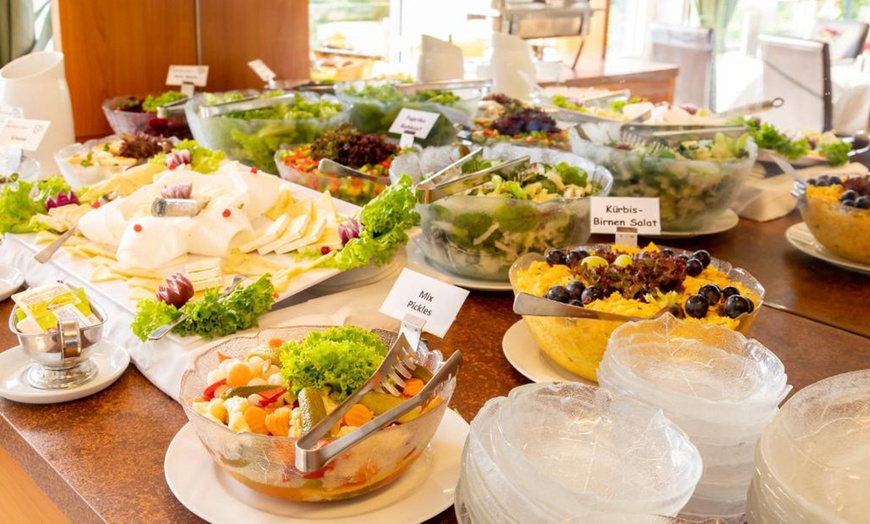 Image 12: Harz: 2-5 Nächte inkl. Frühstück, Wellness und Parken