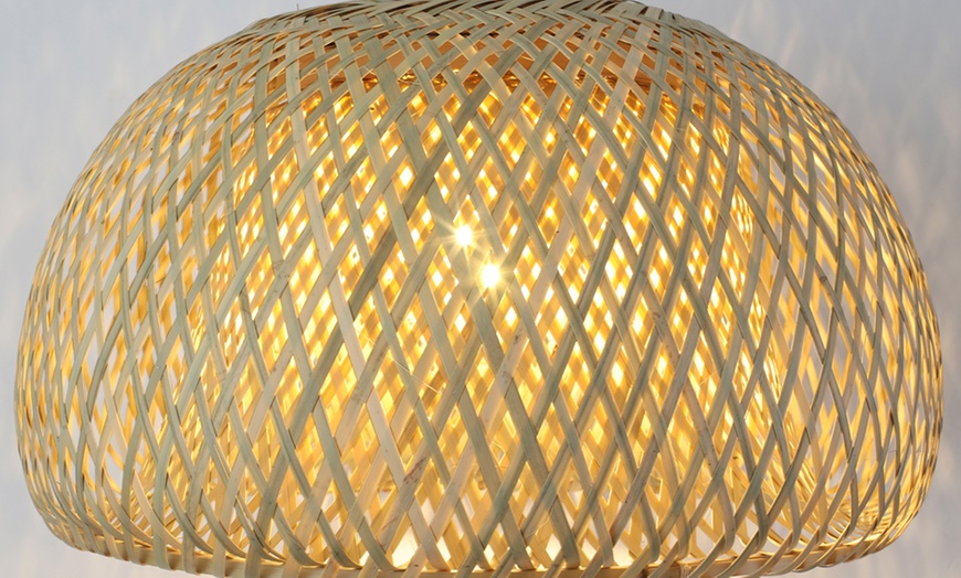 Image 6: Traditional Woven Rattan Floor Lamp