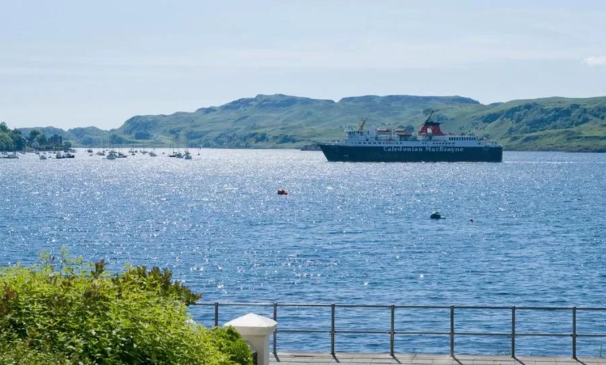 Image 11: Oban: Double Room with Breakfast