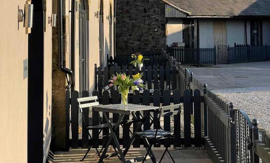 Image 11: Lancashire: Glamping Pod or Cottage