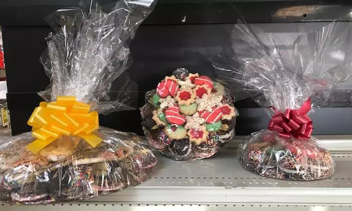 Any 1.5 lb, 3 lb, or 5 lb Cookie Platter at Cookie Factory Outlet (Up to 25% Off) - Primary Image