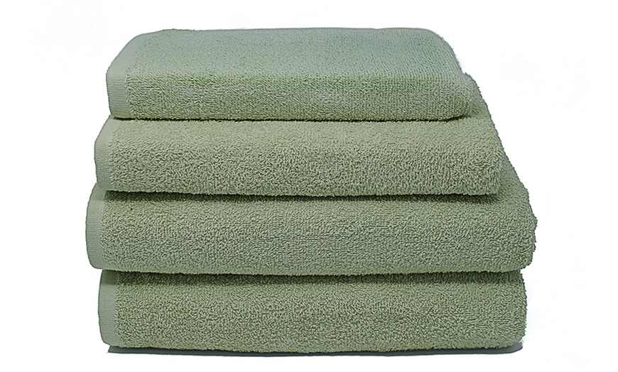 Image 11: Set of 5 Italy-Made Bath Towels