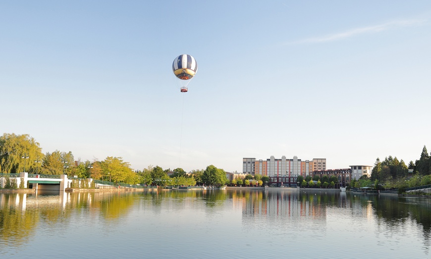 Image 3: Disneyland® comme vous ne l'avez jamais vu en Ballon PanoraMagique