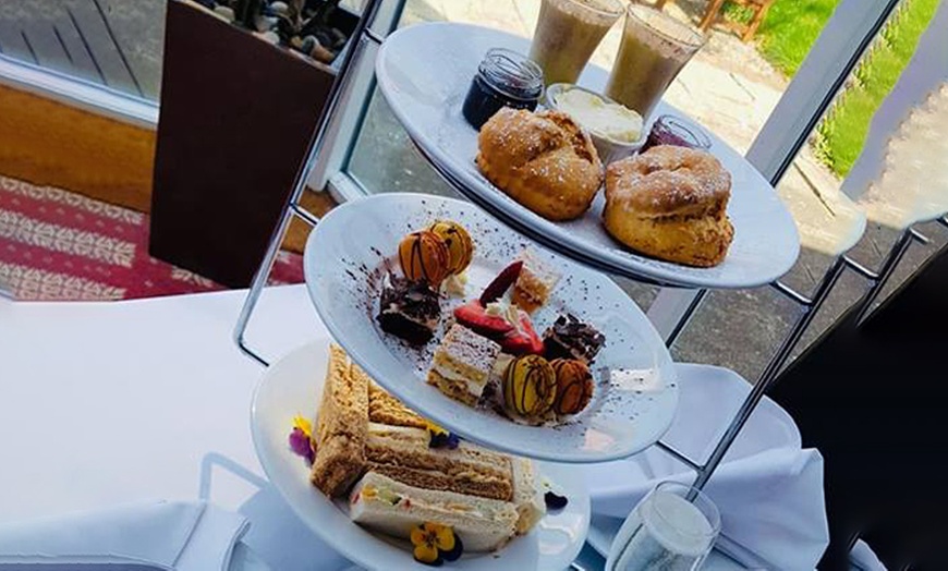 Image 8: Afternoon Tea and Bubbly for Two