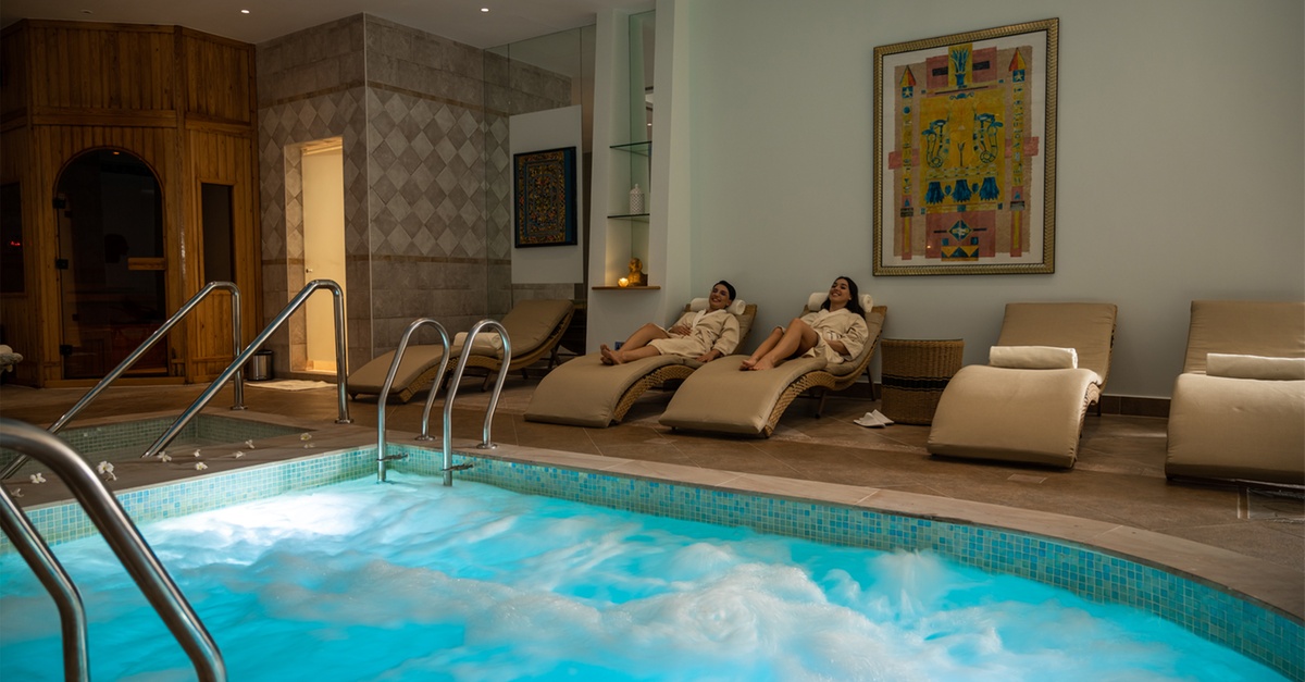 Cleopatra Spa Easter Bliss: Aromatherapy, Facial & Full-day Spa Access Cleopatra Spa Easter Bliss: Aromatherapy, Facial & Full-day Spa Access