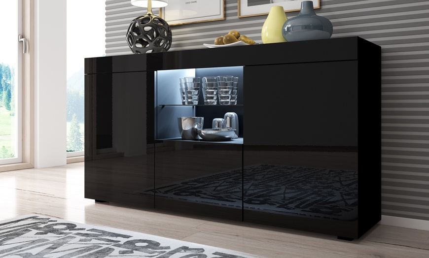 Image 5: Credenza Sefora con illuminazione LED