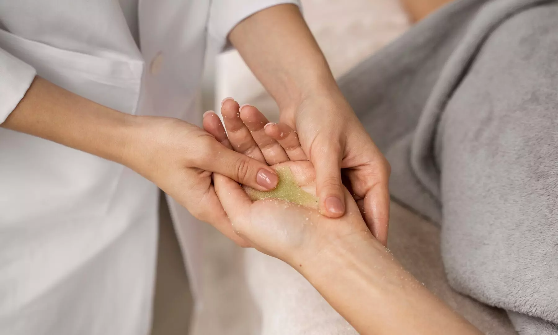 Higiene facial completa, peeling y más: cuidado integral para tu piel