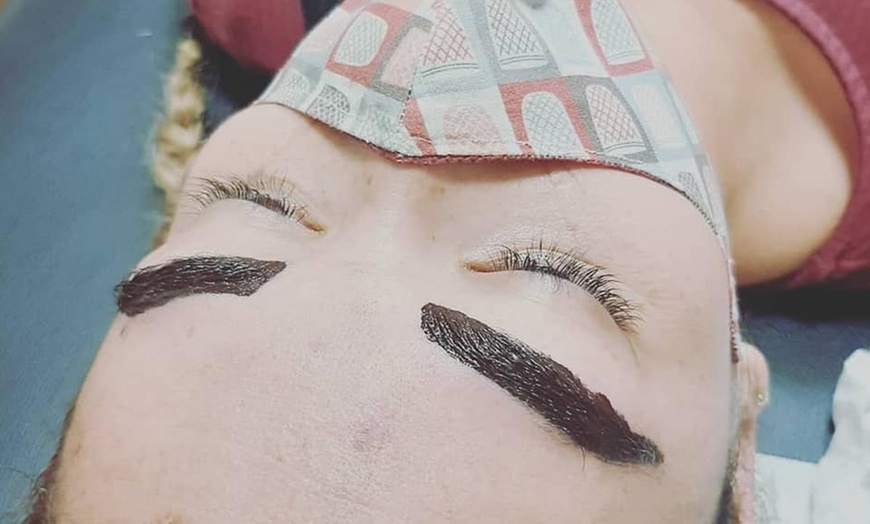 Image 4: Microblading de cejas pelo a pelo