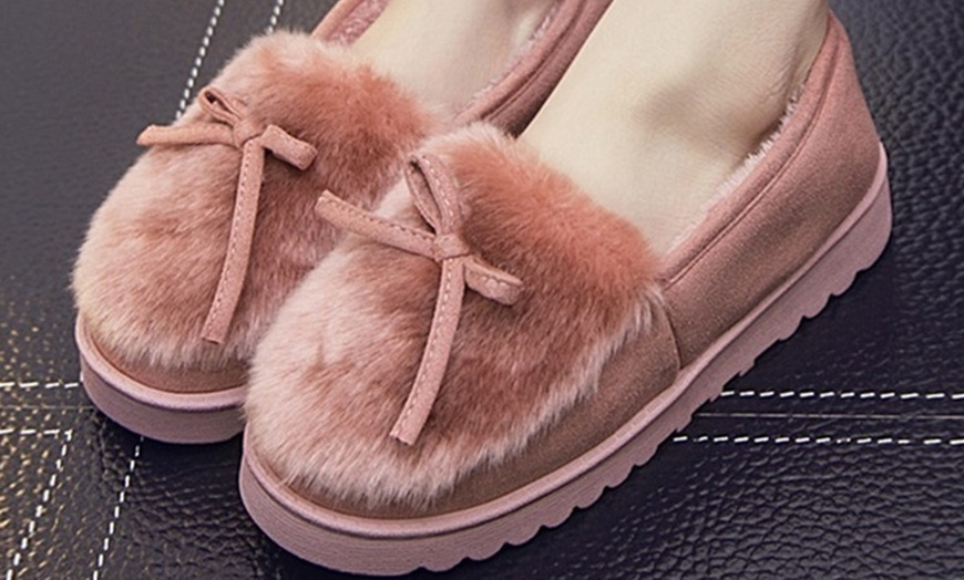 Image 10: Warm Fluffy Slippers