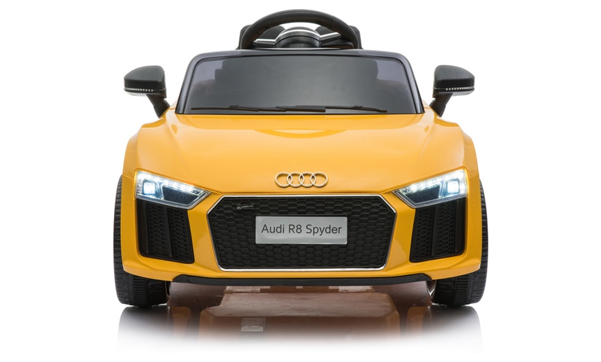 Image 8: Elektrische kinderauto Audi R8 Spyder