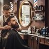 Image 1: 2 sesiones de peluquería para caballero con opción a arreglo de barba