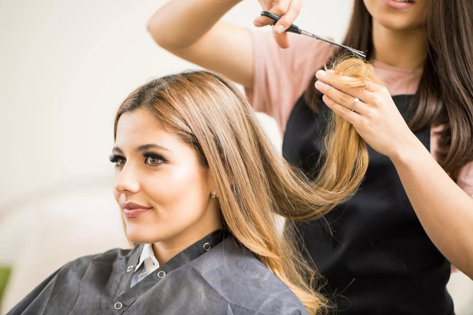 Experience Spring Style Beauty's expert haircuts and blow drying sessions for men and women with up to 54% off