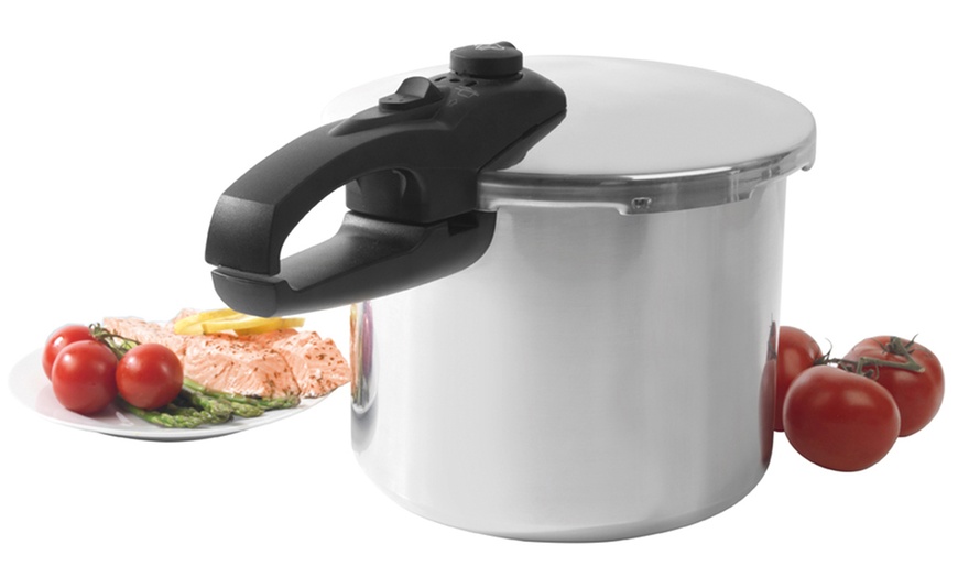 Image 2: Salter Pressure Cooker