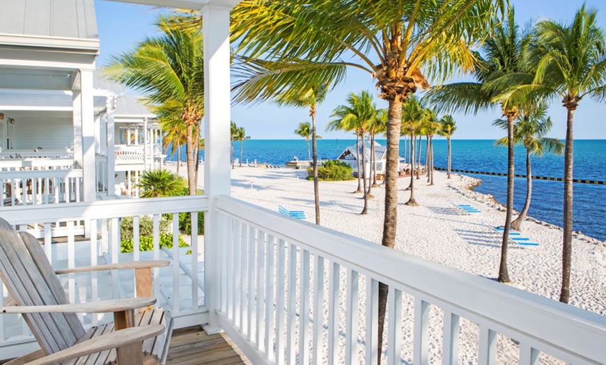 Image 12: 4-Star Beachfront Resort with Private Beach, Pools, and On-Site Dining