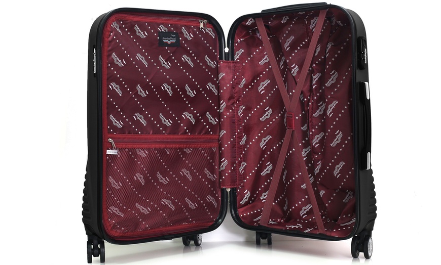 Image 4: Set of Three Suitcases