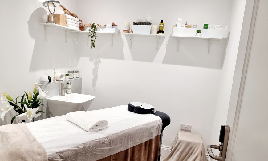 Image 1: 90 Minute Spa Pamper Package: Choice of Luxury Facial and Back Massage