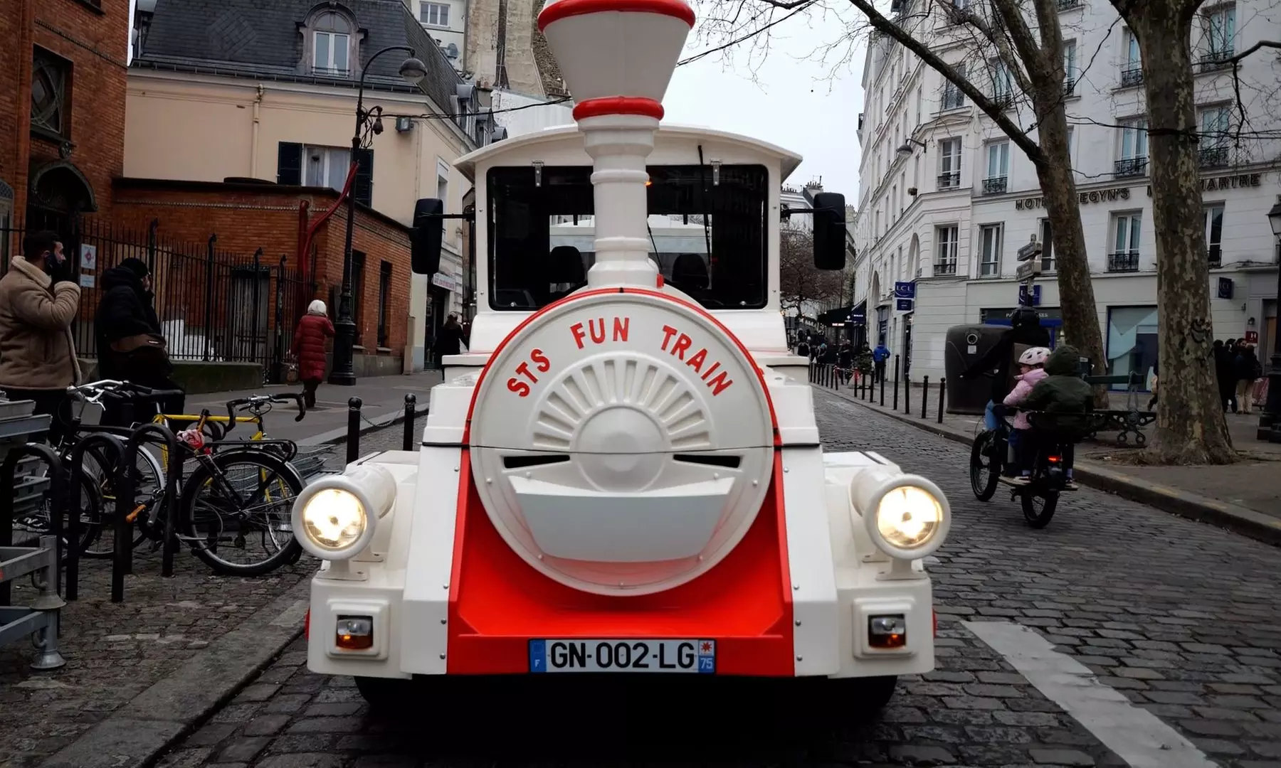 Explorez Montmartre à bord du Montmartrain