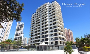 Broadbeach: 2N Apartment Stay with Wine