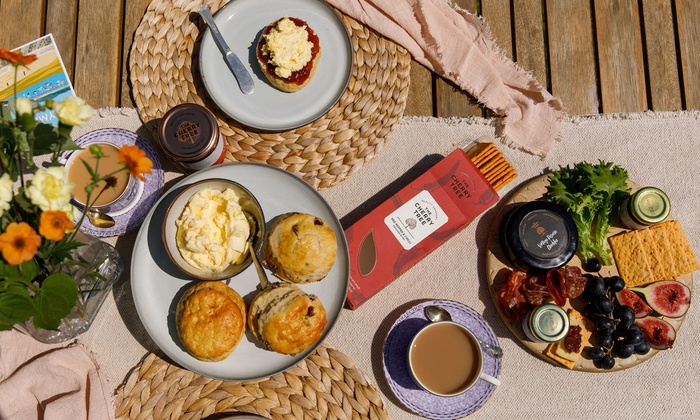 afternoon tea hamper