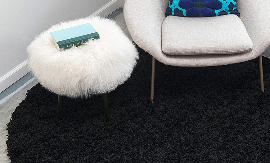 Image 6: California Black Plain Shaggy Rug