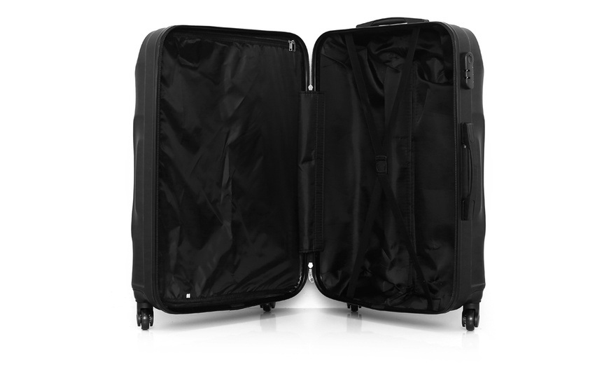 Image 22: Hero Set of Three Suitcases