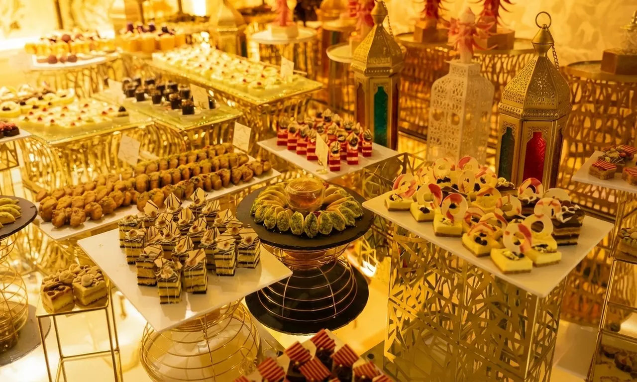 Iftar Buffet with Ramadan Beverages for 1 Child or 1, 2 or 4 Adults