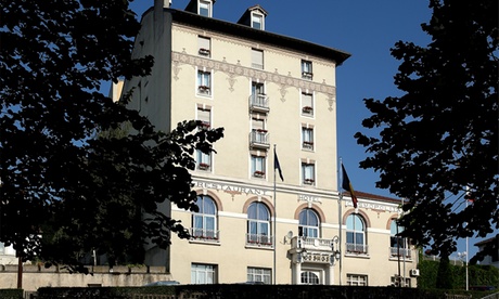 Vosges: chambre double Standard avec spa, petit-déjeuner, dîner et champagne en option pour 2 personnes à l'hôtel Cosmos