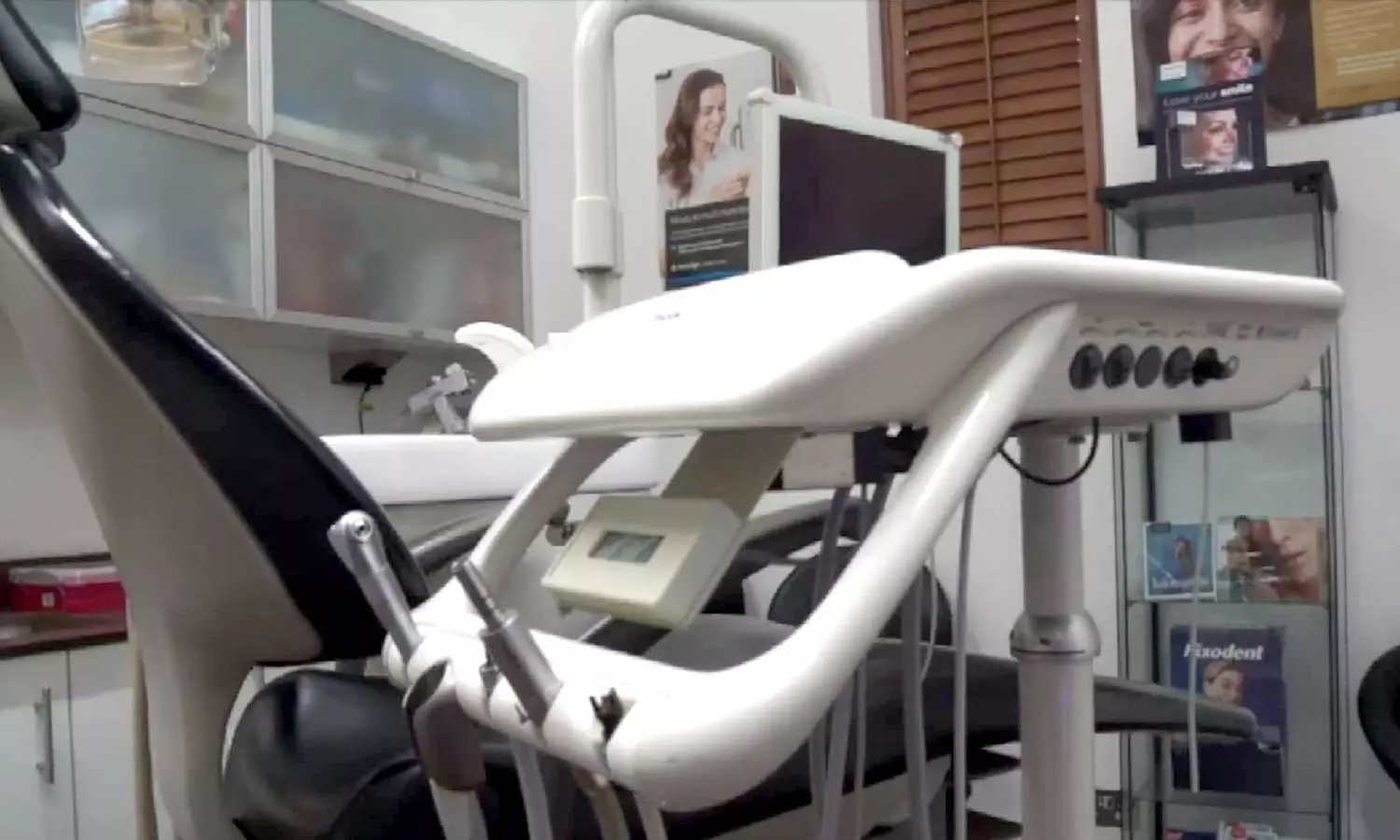 Check Up, Dental Clean, Scale, and Polish with Optional 2 X-Rays