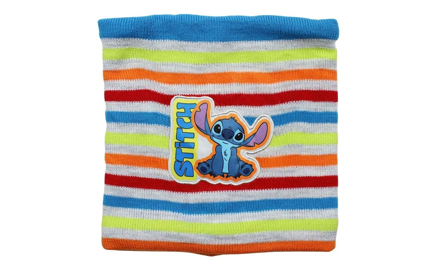 Image 4: Ensemble bonnet, gant, tour de cou Lilo & Stitch, Paw Patrol ou Minnie