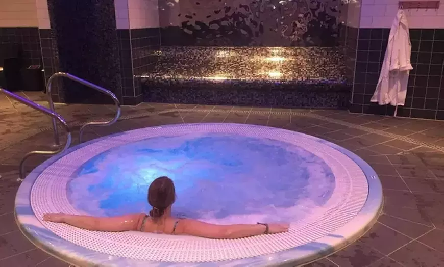 Spa Day w/ Full Use of Facilities + £10 Toward Treatments for Up to 4