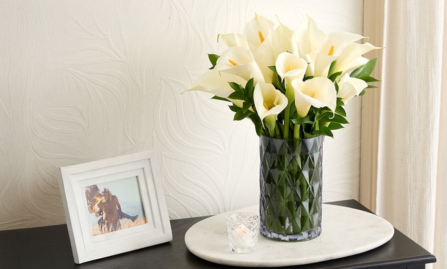 Image 7: 1-800-Flowers.com Sympathy Deal: Save Up to 55% on Flowers and Remembrance Gifts