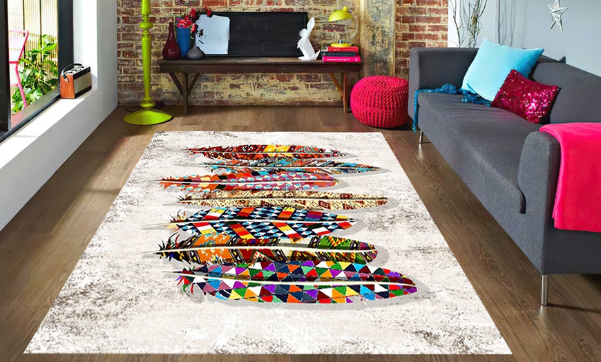 Image 1: Vintage Style Stain-Resistant Rugs