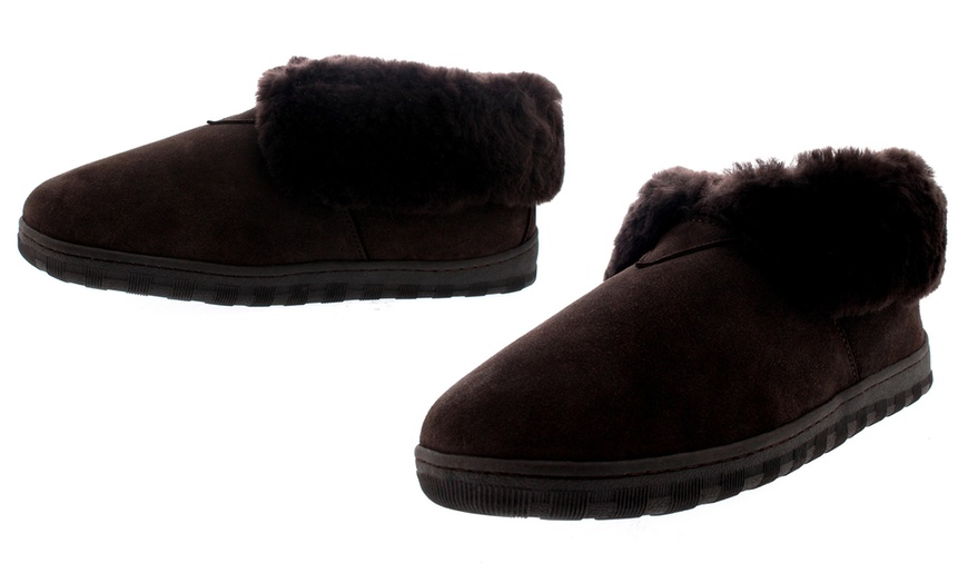 Image 24: Men's Sheepskin Slippers