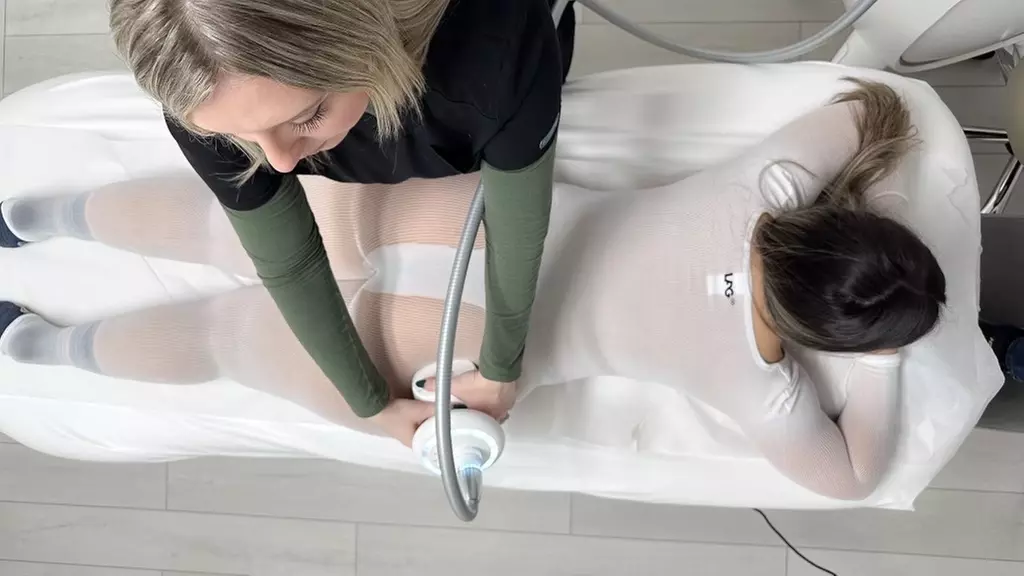 Get One or Three 40-Min Endermologie LPG Cellulite Reduction!