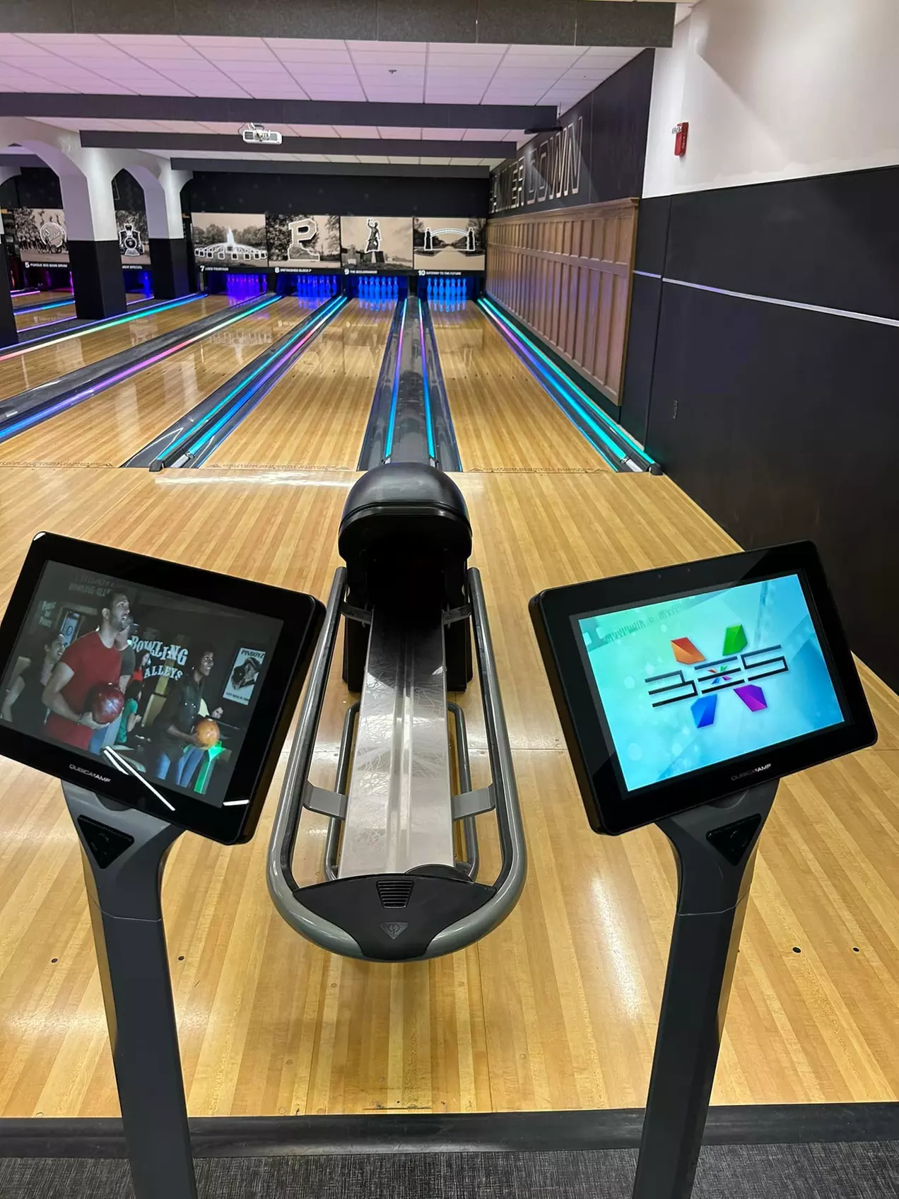 3 Games of Bowling + Shoes for 2, 4 or 6 Bowlers 