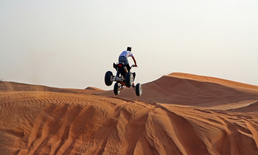 Image 4: Sunset Desert Safari