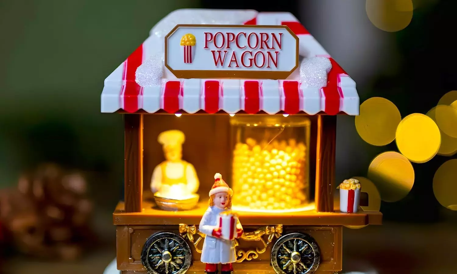 Weihnachtliche Szene mit Musik und Beleuchtung