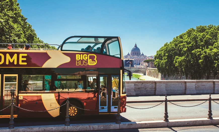 Image 3: Tour de Rome en bus panoramique avec Ceetiz