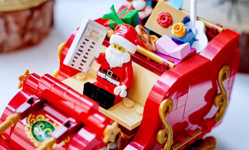 Image 8: LEGO Christmas Bundle; Tree and Santa's Sleigh Sets