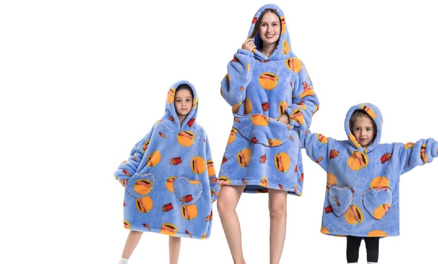 Image 28: Matching Family Snuggle Hooded Blanket